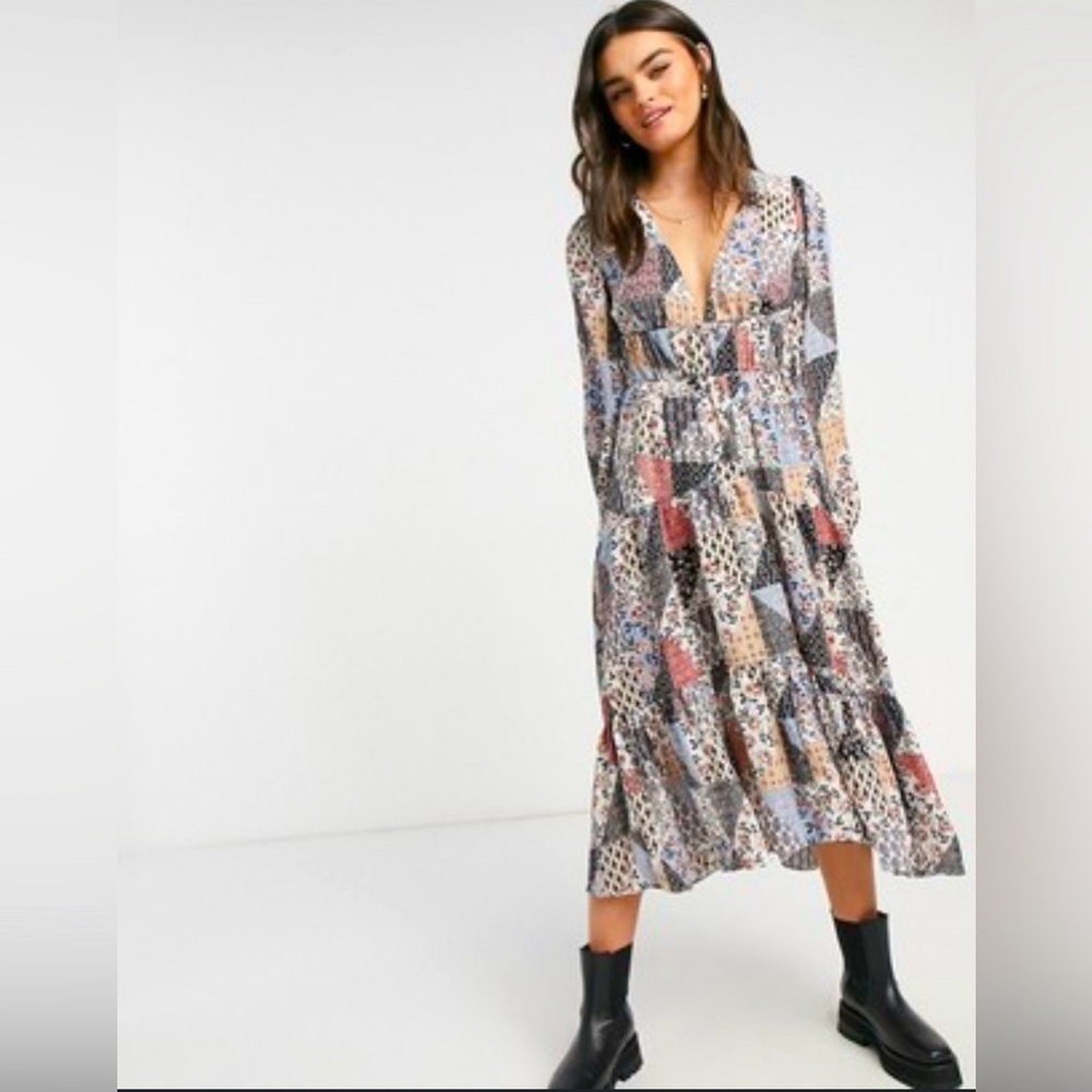 Skylar Rose V-Neck Midi Smock Dress in 70s Patchwork Print Size Small
